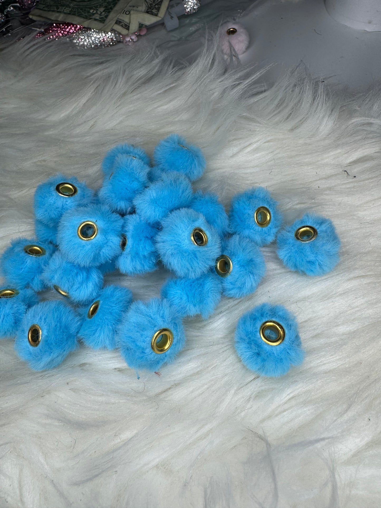 Fluffy spacers