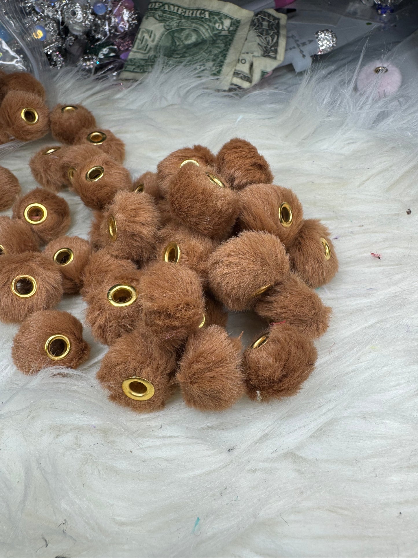 Fluffy spacers