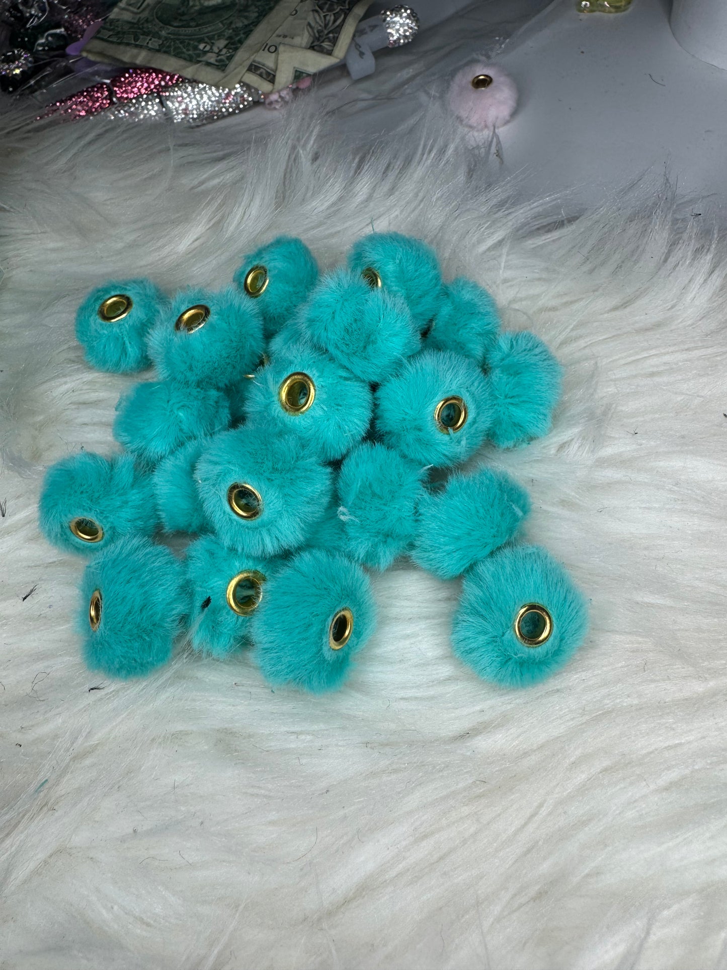 Fluffy spacers