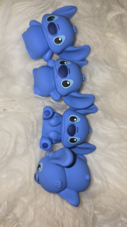 Blue guy Topper